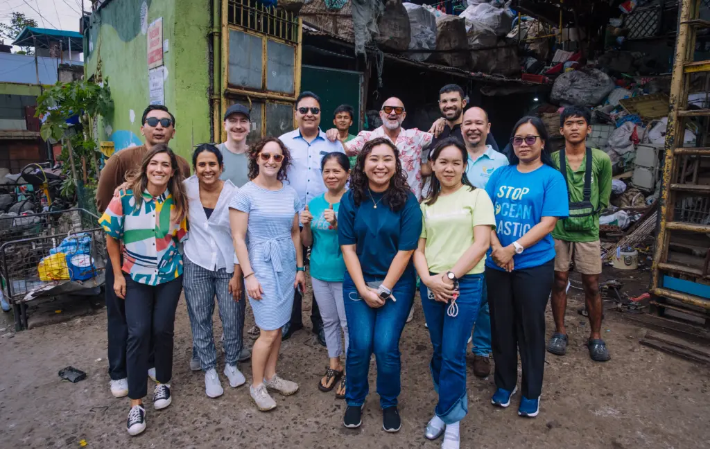 Plastic Bank team in front of a collection point in Manila 